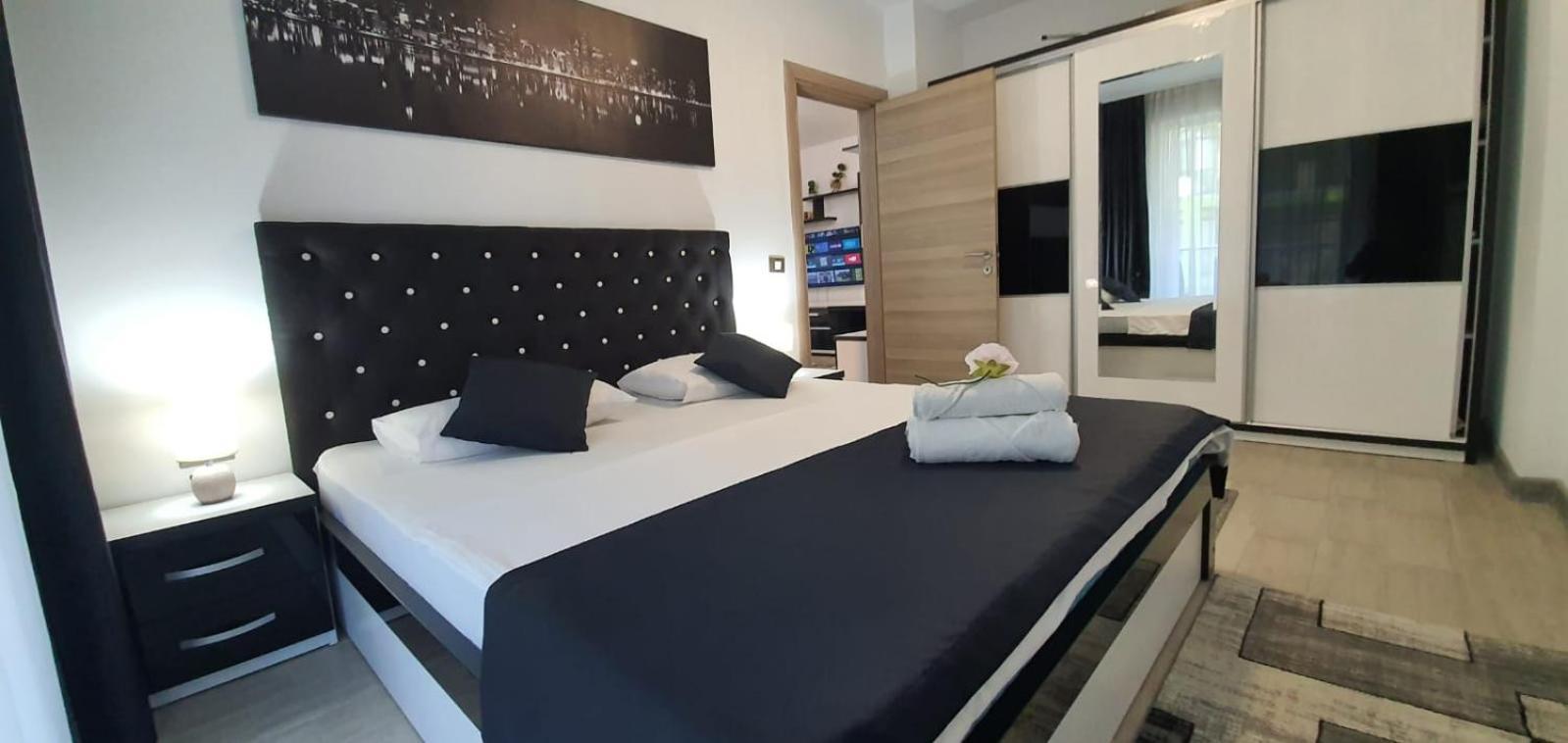 Alezzi Luxury Apartment Spa Resort Piscina Incalzita Sauna Parking Năvodari Exterior foto