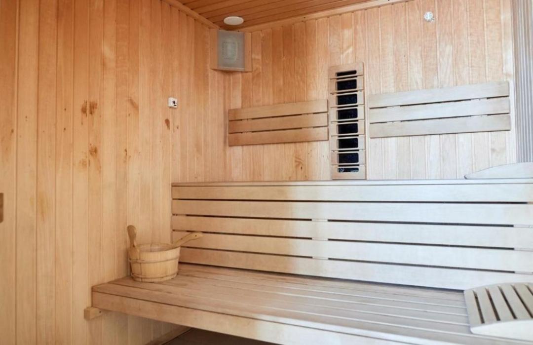 Alezzi Luxury Apartment Spa Resort Piscina Incalzita Sauna Parking Năvodari Exterior foto